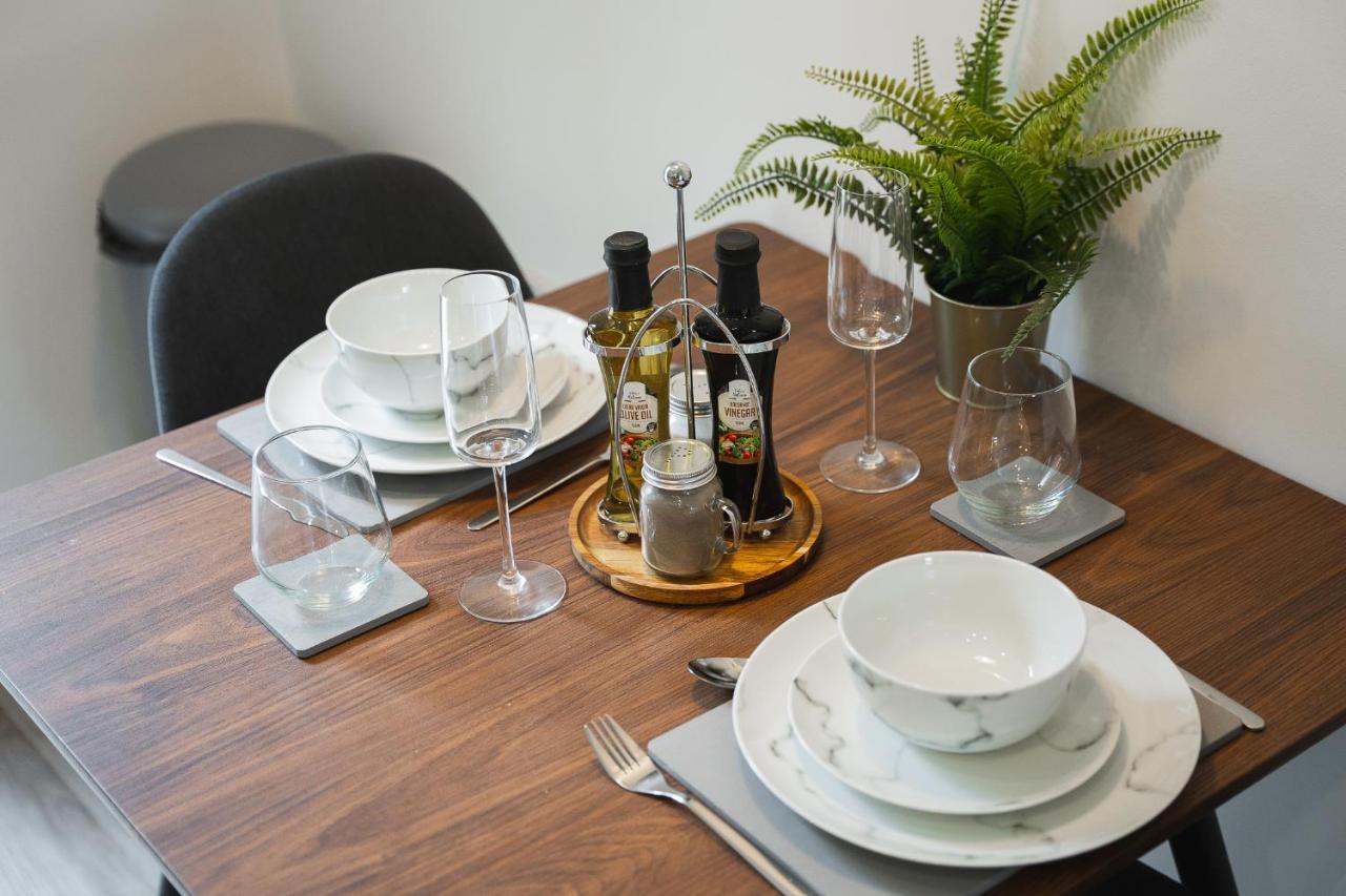 Modern 1-Bed Apartment - City Centre - Free Wi-Fi - New - Manchester Eksteriør billede