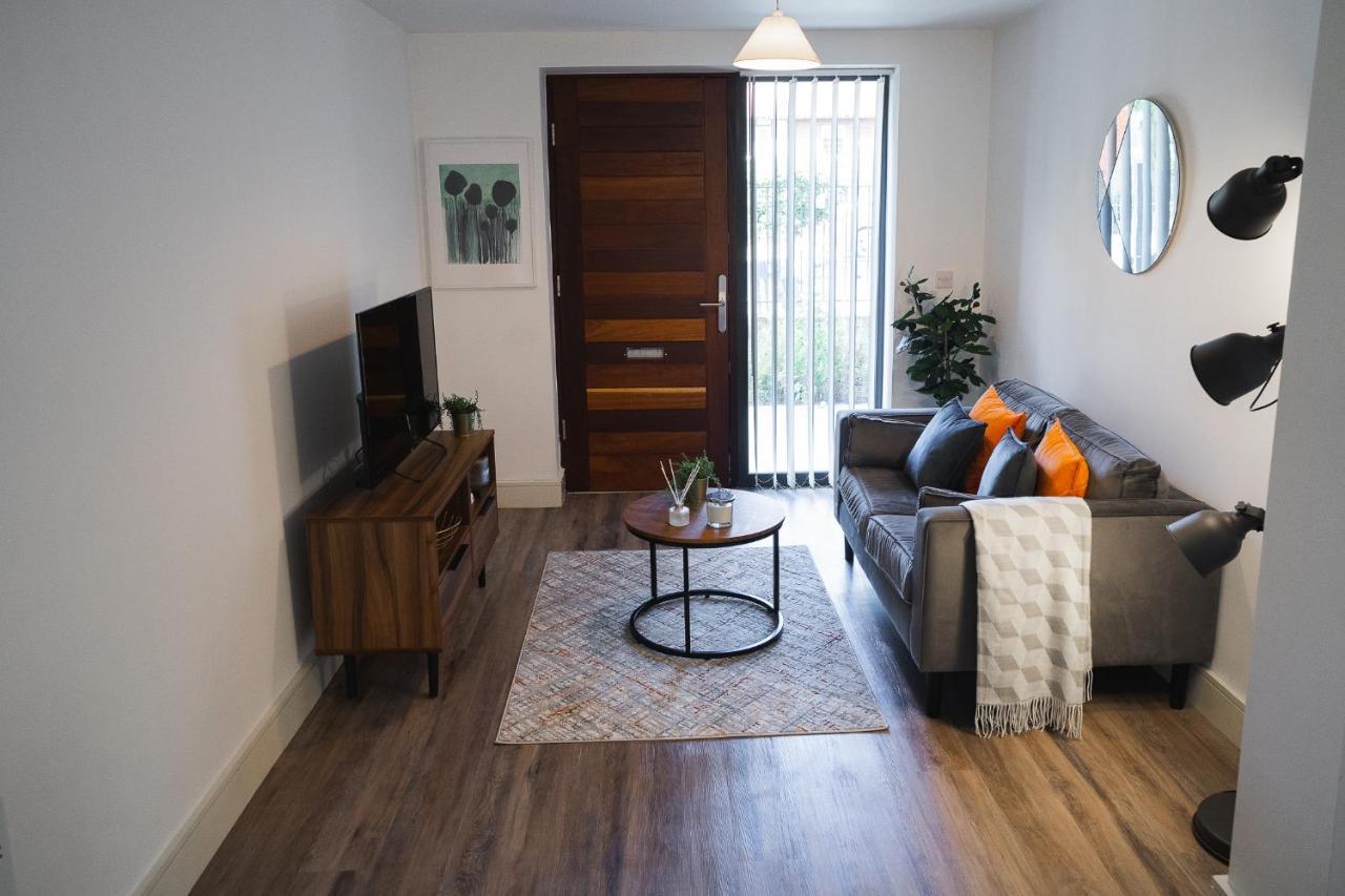 Modern 1-Bed Apartment - City Centre - Free Wi-Fi - New - Manchester Eksteriør billede