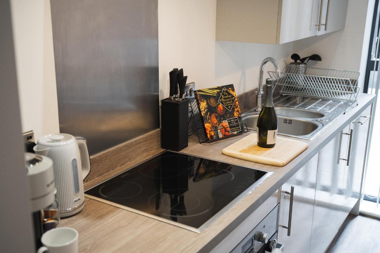 Modern 1-Bed Apartment - City Centre - Free Wi-Fi - New - Manchester Eksteriør billede